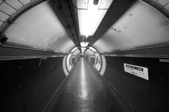Random subway tunnel