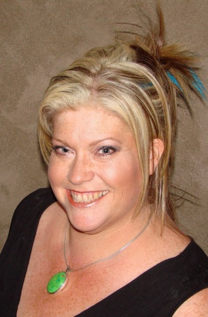 Deanna Hewett,
Energy EFT Master Practitioner Trainer